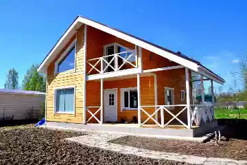Каркасный дом с балконом