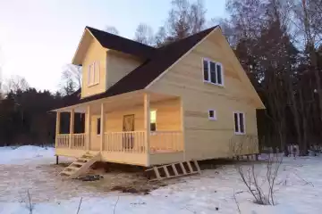 Дом из бруса с террасой
